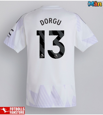 Manchester United Patrick Dorgu #13 Bortatröja 2025-26 Kortärmad